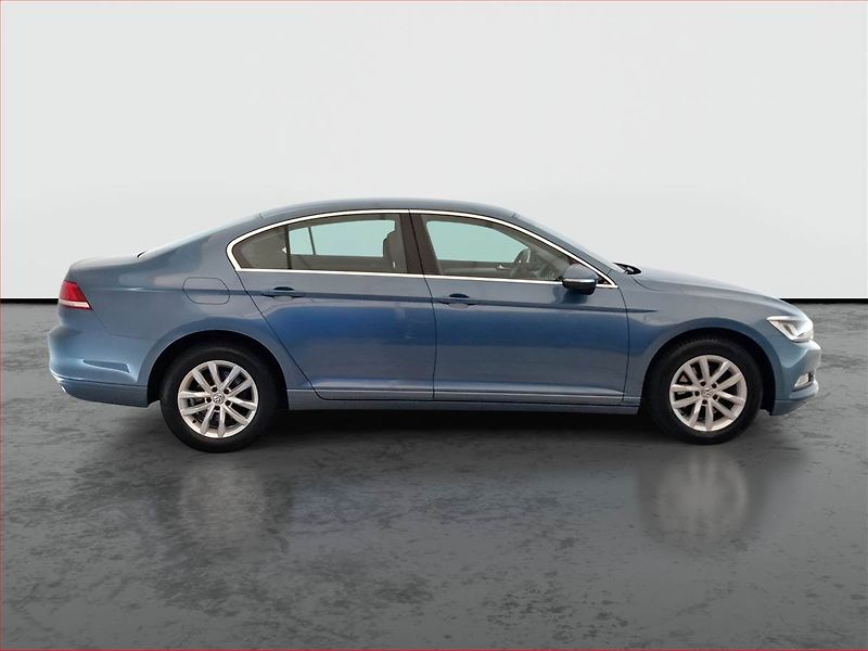 Volkswagen Passat (2016) Comfortline 2.0 TDI, Automat - fotka 6 z 18