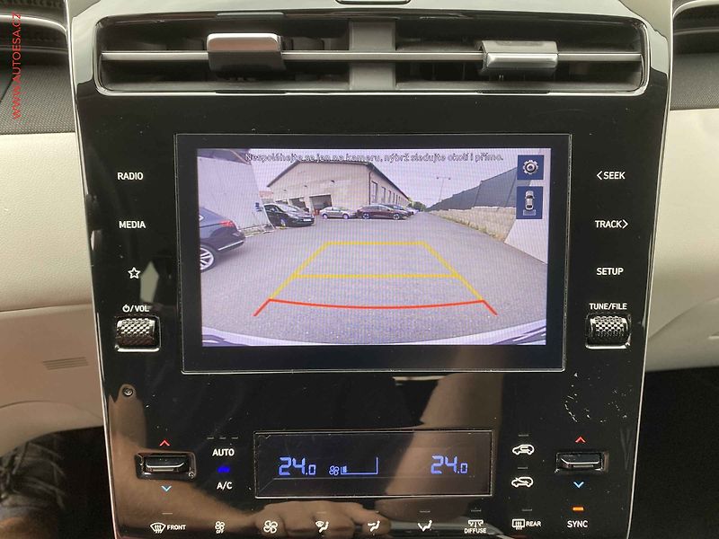 Hyundai Tucson (2023) 1.6 T-GDi, 1.maj,ČR, Smart - fotka 19 z 19