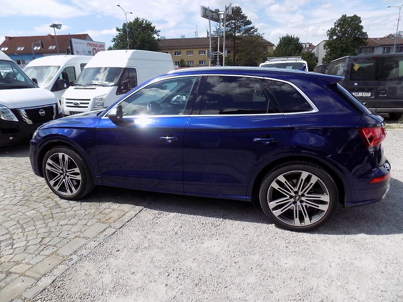 Audi SQ5 3,0 255 KW B&O, SLINE, TOP!!!! - fotka 15 z 44