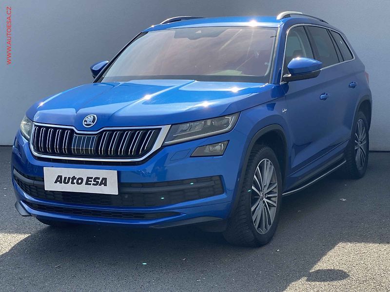 Škoda Kodiaq (2021) 2.0 TSi 4x4, 1.maj,ČR, L&K - fotka 3 z 23