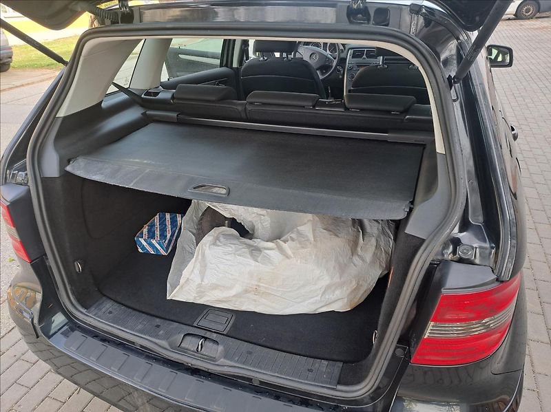Mercedes-Benz Třídy B B180 i   1,7 - fotka 22 z 35