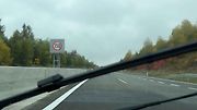 Svižně na D3: řidič ušetří tři minuty. Za deště raději nohu z plynu