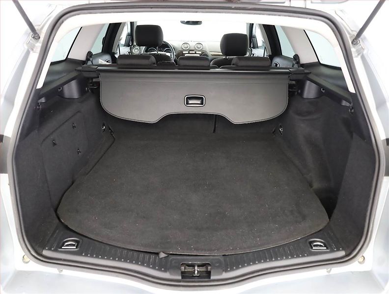 Ford Mondeo (2008) 2.0 TDCi, Automat, Serv.kniha - fotka 15 z 16