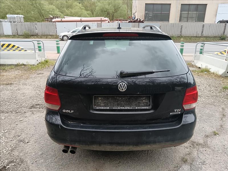 Volkswagen Golf Variant 1,6 TDi 4Motion  Trendline - fotka 9 z 20