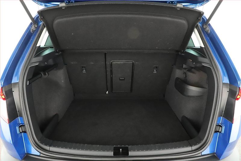 Škoda Karoq (2022) Style 2.0 TDI - fotka 19 z 20