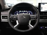 Mitsubishi Outlander 2,4 PHEV AWD Instyle 12tkm! - náhled 9