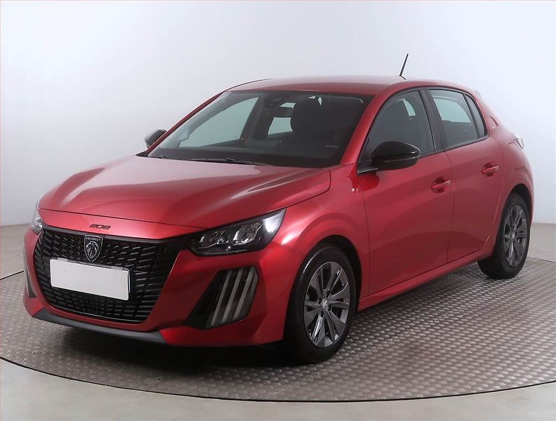 Peugeot 208 (2024) 1.2 PureTech, Tempomat - fotka 2 z 15