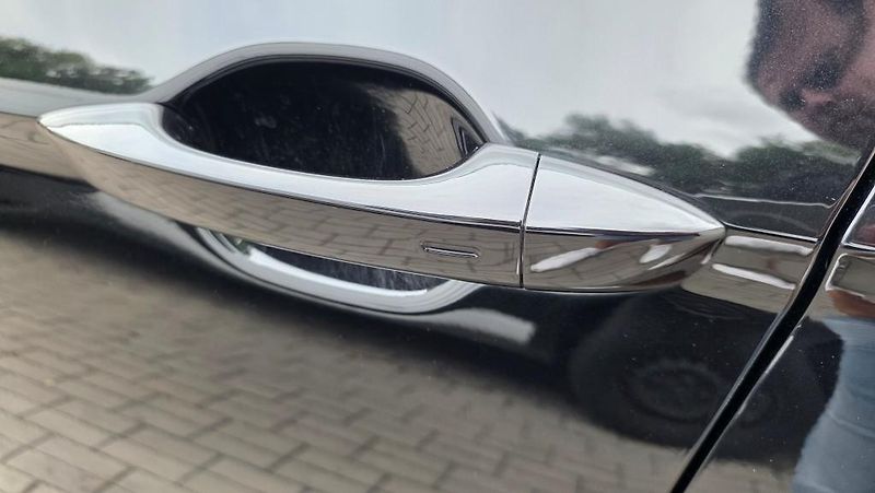 Volkswagen Passat (2023) 2.0 TDI 110kW DSG R-line - fotka 8 z 37