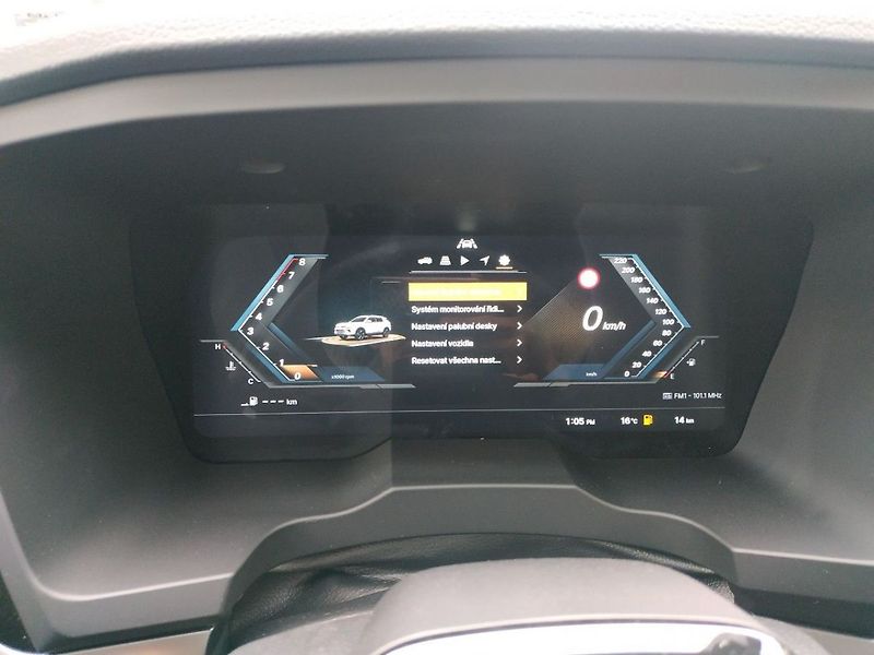 KGM Korando 1.5T, SMART,2WD, MT, SKLADEM - fotka 24 z 35