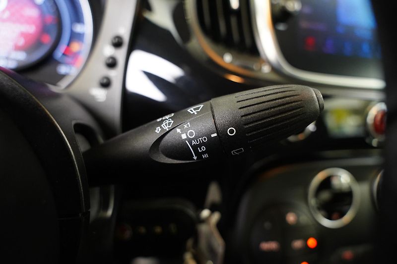 Abarth 595 - fotka 15 z 25