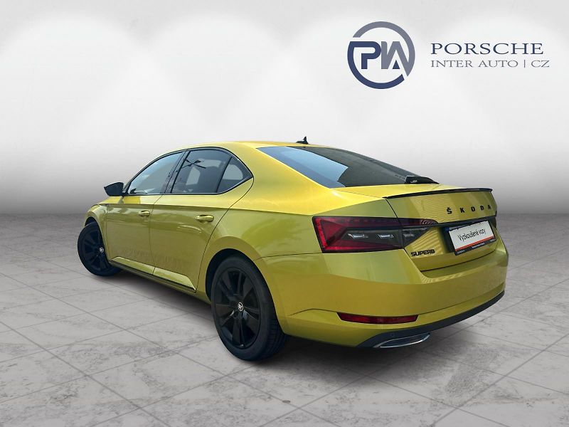 Škoda Superb Sportline 2,0 TSI 140 kw DSG - fotka 7 z 24