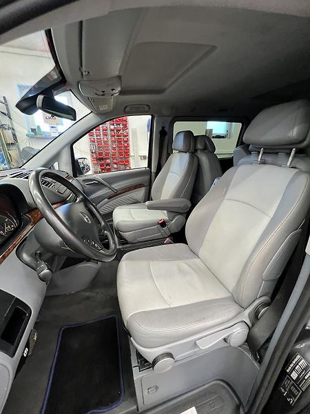 Mercedes-Benz Viano 639 3.0 CDi 150kW - fotka 12 z 15