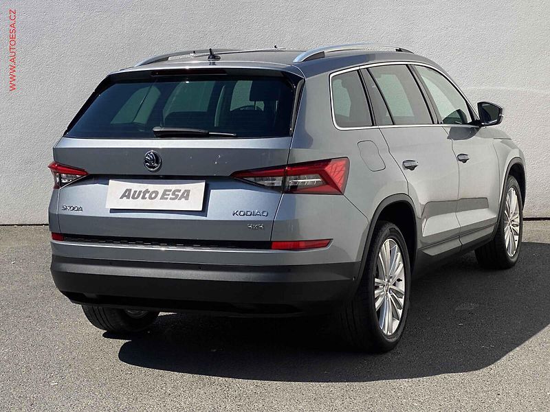 Škoda Kodiaq (2018) 2.0 TSi 4x4, Style, DSG - fotka 4 z 22