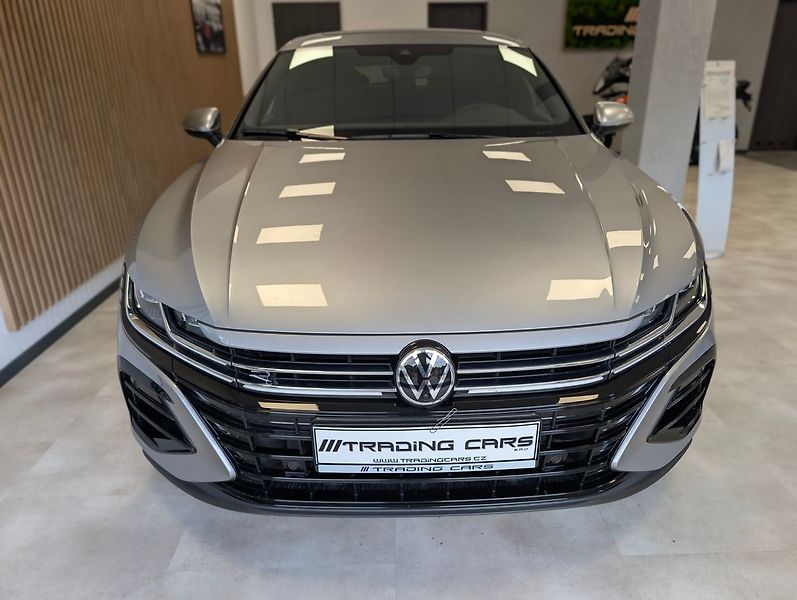 Volkswagen Arteon Shooting Brake 2.0 TSI R 235KW Shooting Brake - fotka 2 z 34