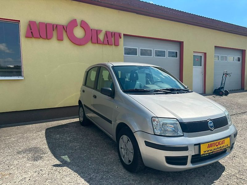 Fiat Panda 1.1i ČR/2MAJ/Garážovaný/BezKor - fotka 1 z 24