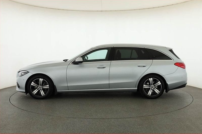Mercedes-Benz Třídy C (2022) Avantgarde C 220 d - fotka 3 z 18