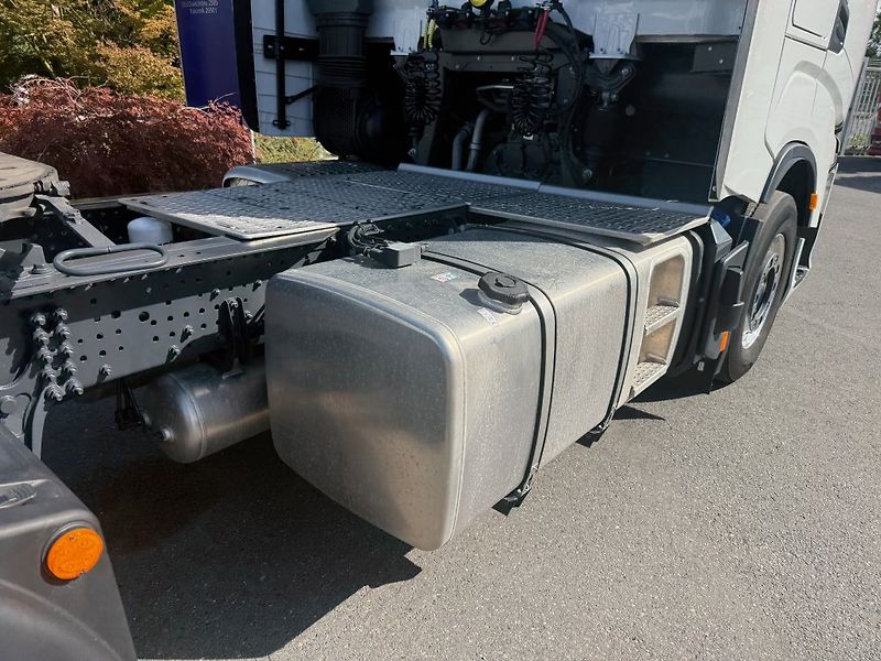 Iveco S-Way 460 EURO 6 - fotka 11 z 15