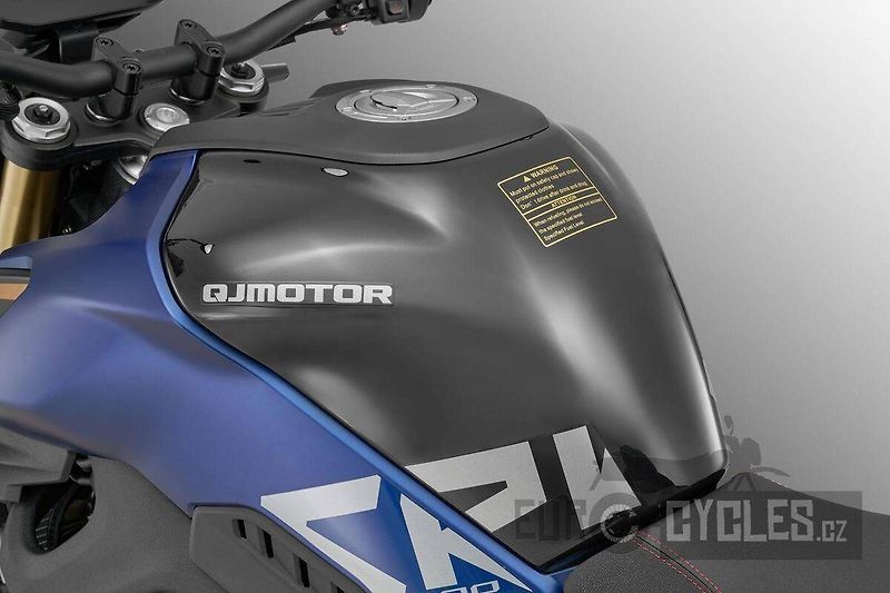QJ Motor (2026) SRK 800 - fotka 10 z 20
