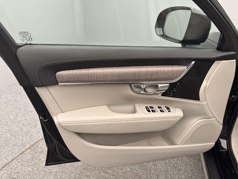 Volvo V90 B5 AWD ULTIMATE POLESTAR AUT  - fotka 18 z 49