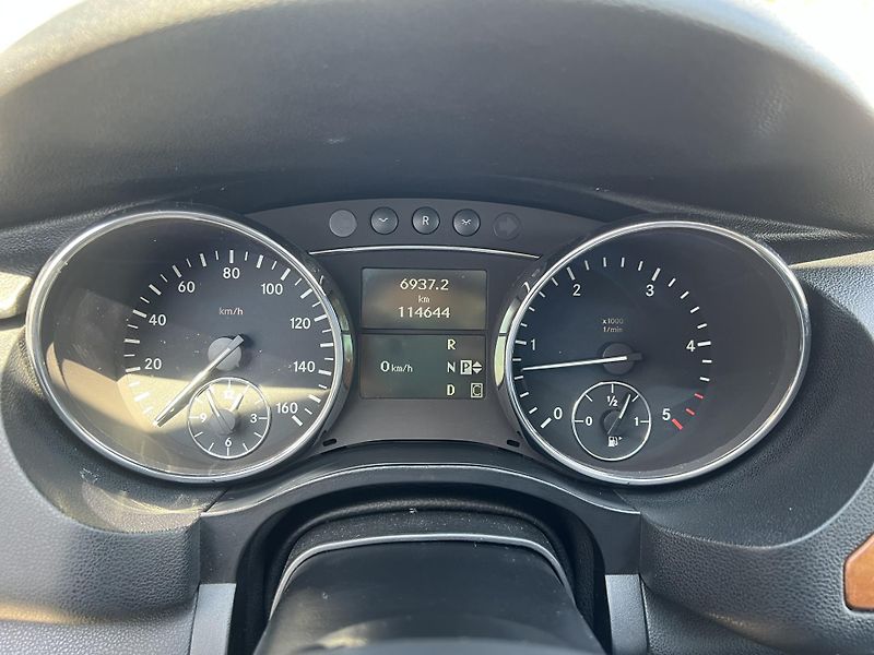 Mercedes-Benz Třídy R (2007) 320 CDi 165kW - fotka 10 z 43