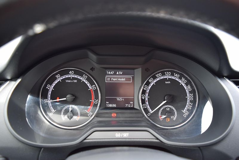 Škoda Octavia (2018) 1.5TSI 110kw CLEVER LED TAŽNÉ - fotka 29 z 45
