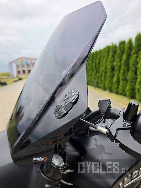 Indian (2018) Scout Bobber - fotka 14 z 15