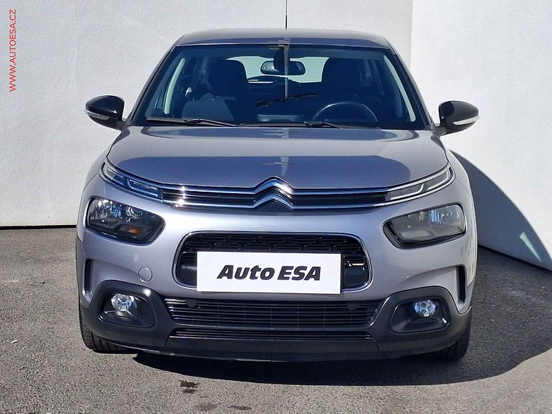Citroën C4 Cactus (2018) 1.5 HDi, AC, tempo, park - fotka 2 z 19