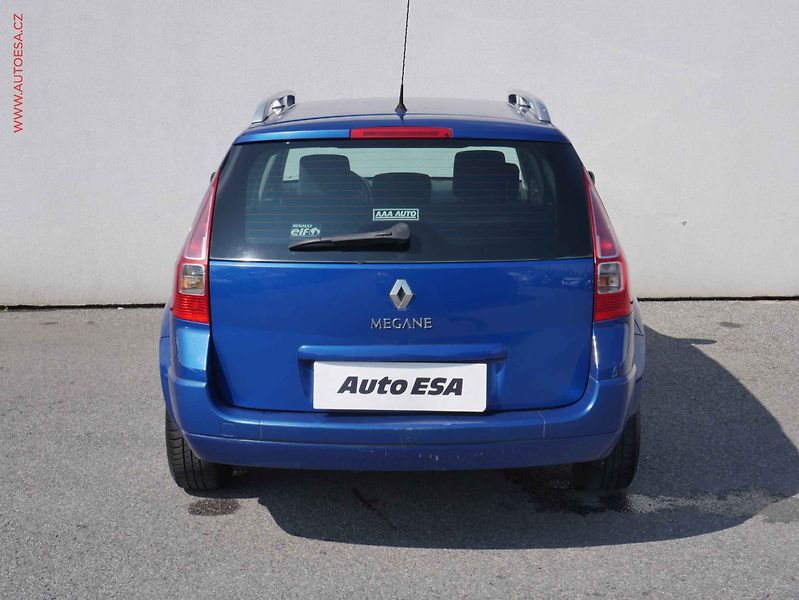 Renault Mégane (2008) 1.6i, ČR - fotka 5 z 13