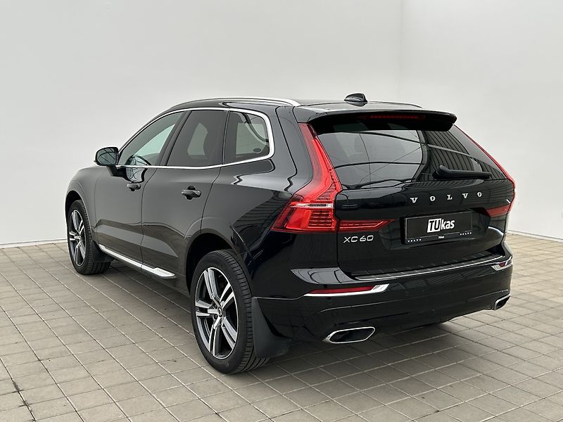 Volvo XC60 2.0 D4 4x4 INSCRIPTION - fotka 3 z 26