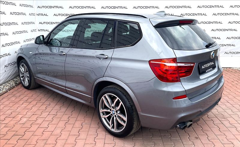 BMW X3 3,0 D,X-Drive,190kW - fotka 6 z 26