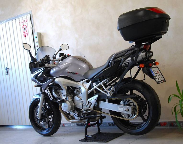 Yamaha FZ 6 S Fazer (2008) FZ6 S - nové pneu, hezký stav, - fotka 15 z 20