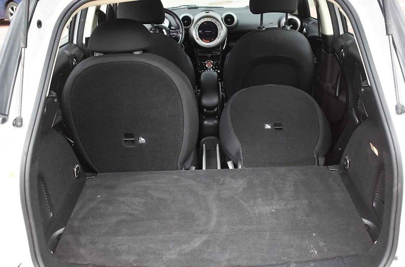Toto Mini Countryman lze jako ojetinu pořídit kolem 300 000 Kč