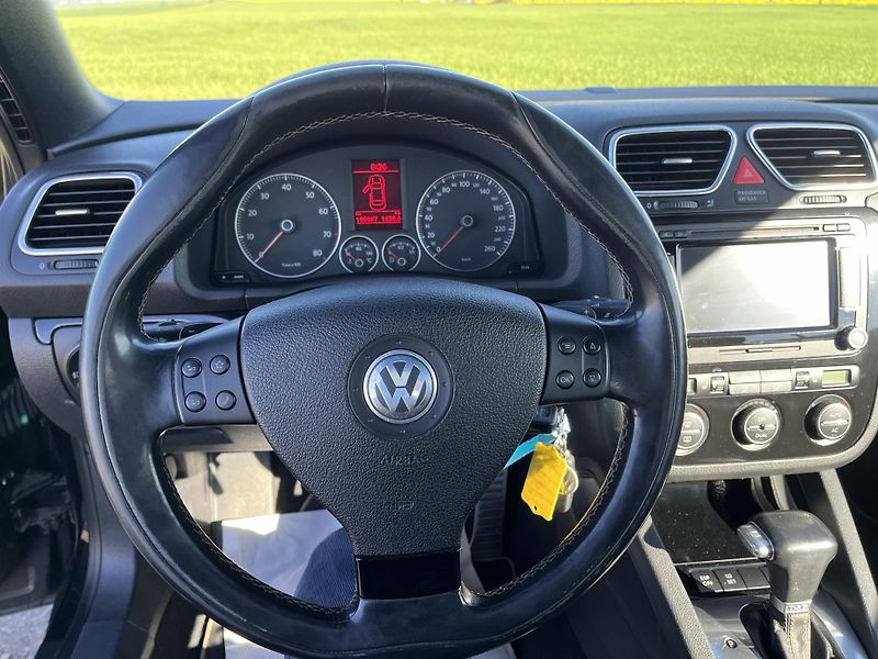 Volkswagen EOS (2007) 3,2 V6 - fotka 18 z 32