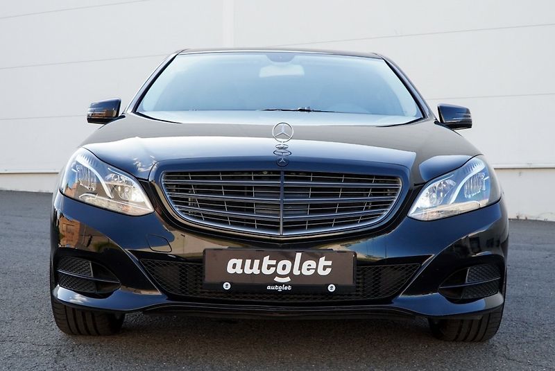 Mercedes-Benz Třídy E 200 cdi EXECUTIVE - fotka 28 z 30