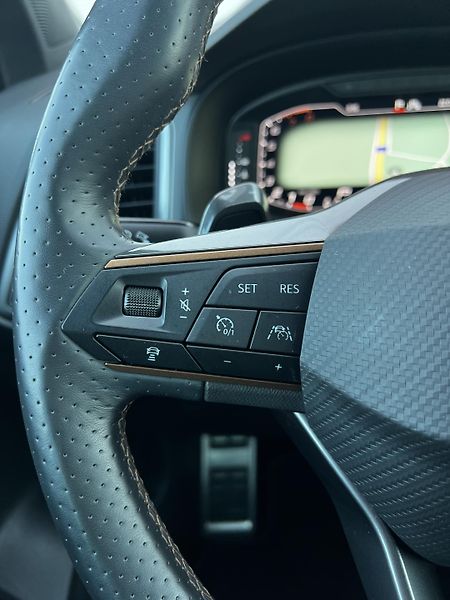 Cupra Ateca 2.0TSI DSG 221kW 1.Maj DPH TZ - fotka 12 z 30