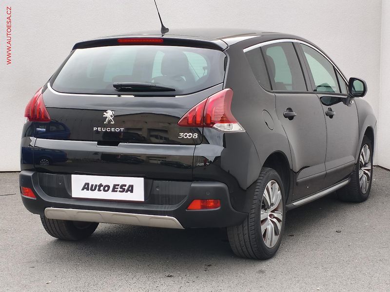 Peugeot 3008 (2015) 1.6 HDi, Style - fotka 4 z 17