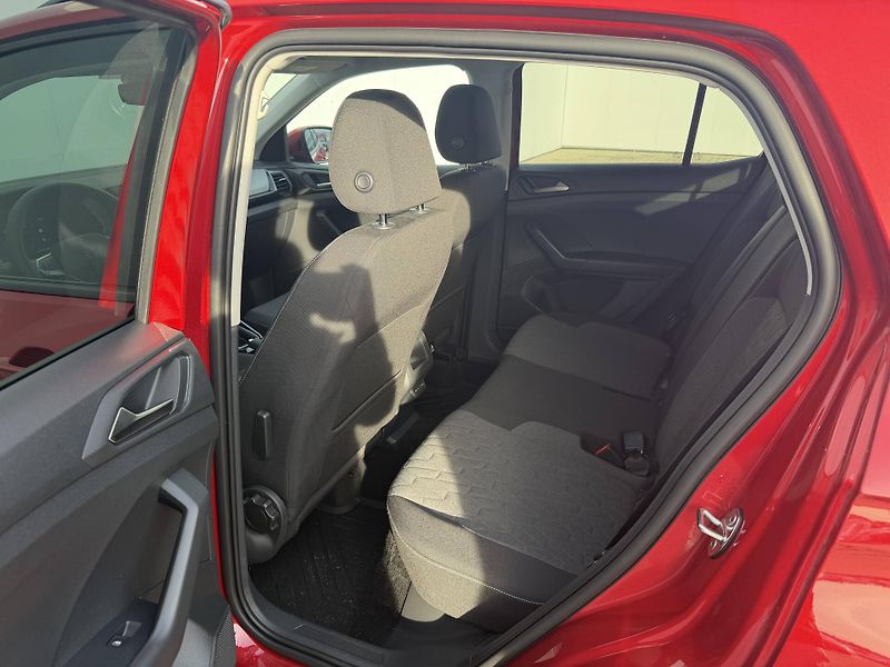 Volkswagen T-Cross (2025) People 5G 1,0TSI - fotka 22 z 24