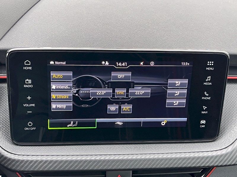 Škoda Scala (2026) 1.5 TSI 110 kW Monte Carlo - fotka 20 z 35