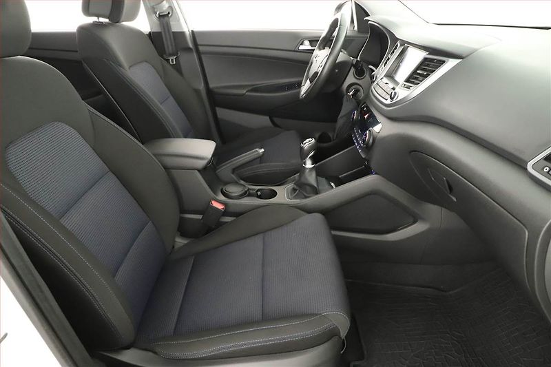 Hyundai Tucson (2016) 1.7 CRDi, Serv.kniha, Navi - fotka 7 z 14