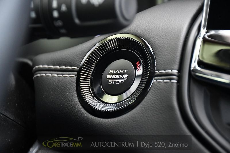 Jeep Compass 1.5l GSE T4 48V e-Hybrid - fotka 33 z 52