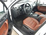 Volkswagen Touareg 3.0 TDI V6, 4x4, DSG - náhled 9