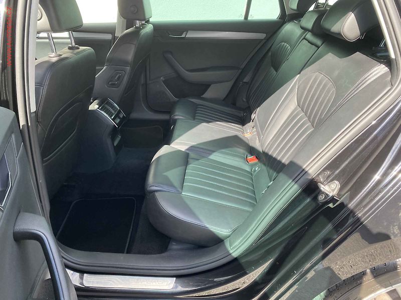 Škoda Superb (2016) 2.0 TDi, Style, bixen, kamera - fotka 10 z 17