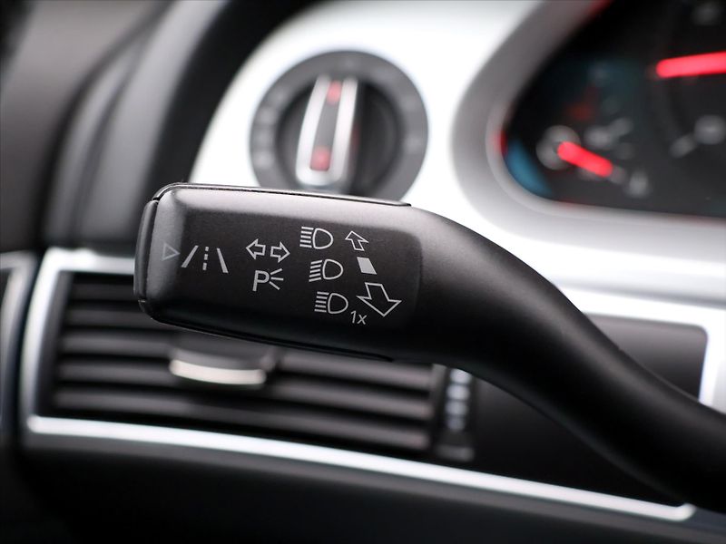 Audi A6 2,8 FSI 162kW quattro Aut. Kůž - fotka 19 z 39