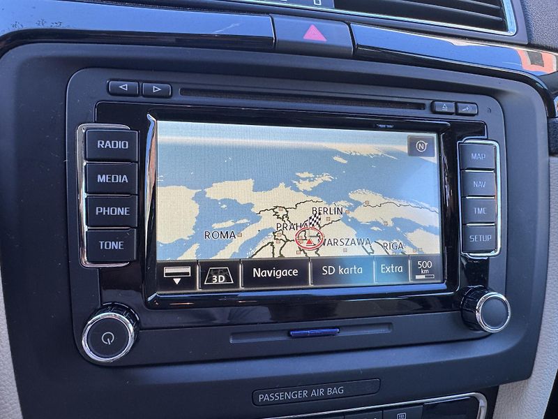 Škoda Superb 2.0TDI 4x4 125kW - fotka 18 z 22