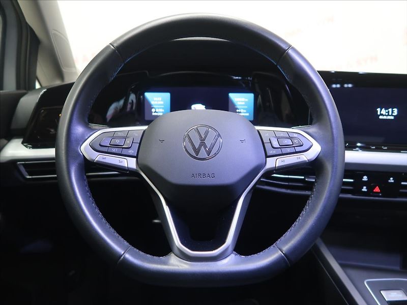 Volkswagen Golf 1,5 TSI EVO Life 1.majitel CZ - fotka 23 z 34