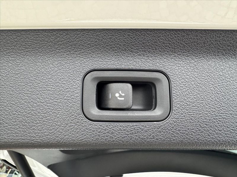 Mercedes-Benz GLS 350d 4M*NEZÁVISLÉ*MASÁŽ - fotka 46 z 52
