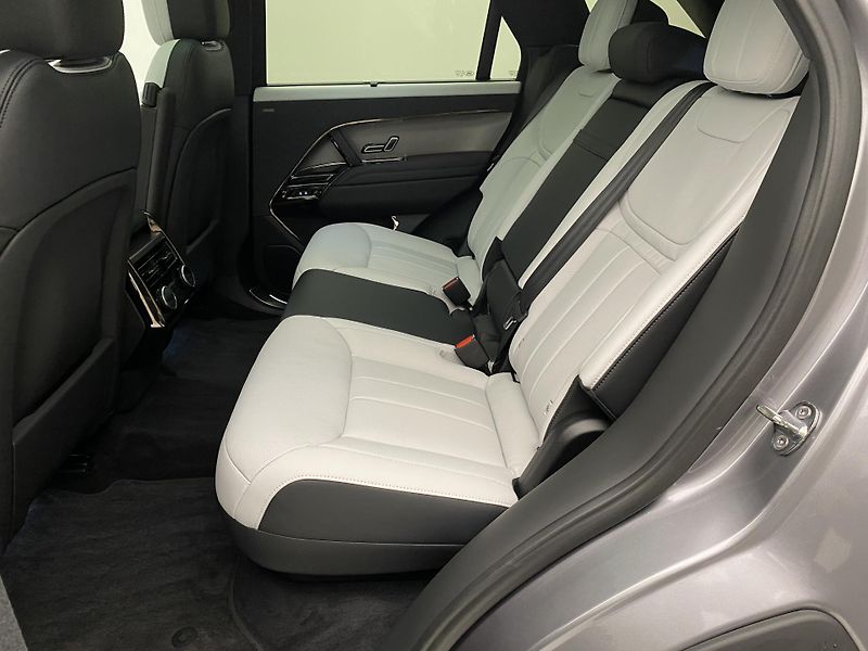 Land Rover Range Rover Sport P460e DYNAMIC HSE AWD AUT - fotka 6 z 79
