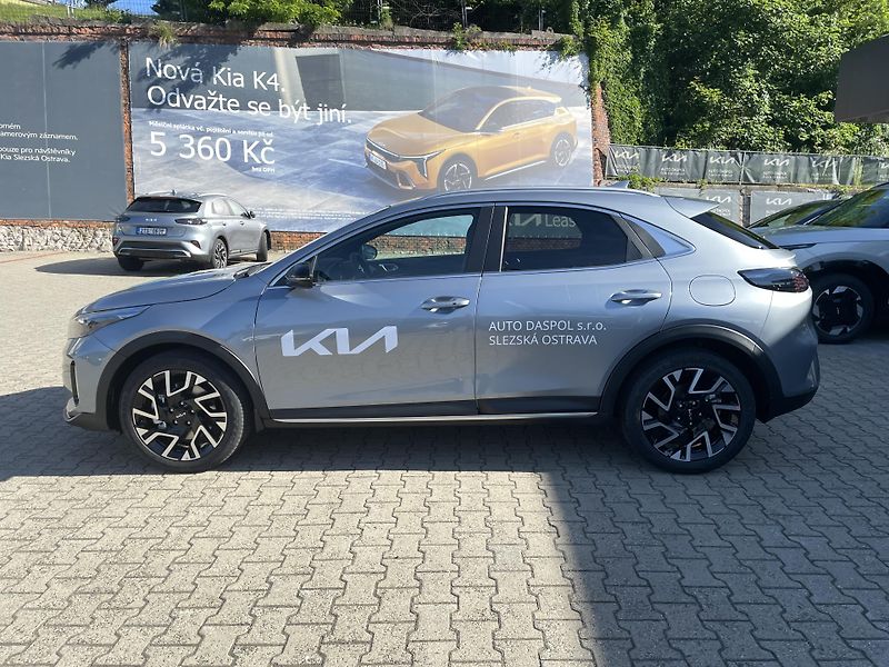 Kia XCeed (2026) 1,6T-Gdi STEEL EDITION 132 kW  - fotka 6 z 19