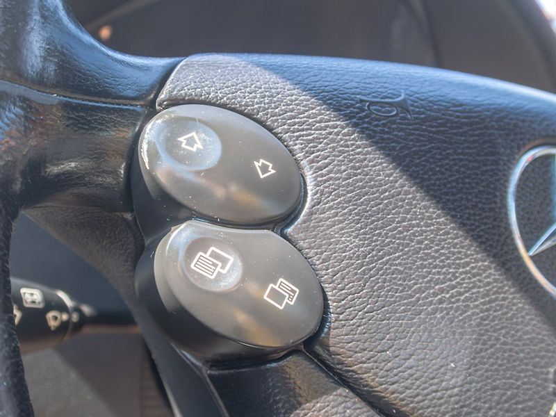 Mercedes-Benz CLK (2006) 320CDI 165KW mat – FAKTURY - fotka 17 z 46