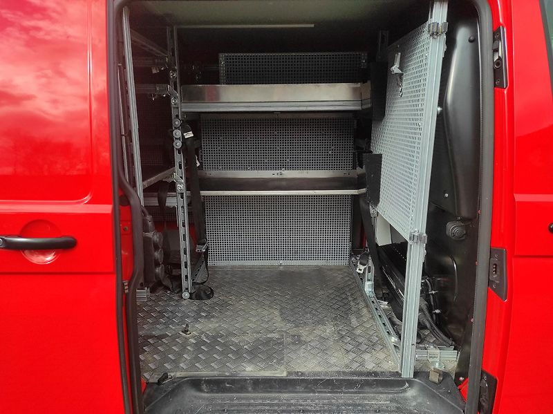 Volkswagen Transporter 2,0TDi DSG,Long,Dílna,2xDveře - fotka 8 z 45